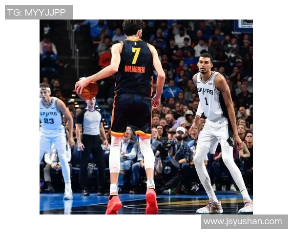 2016年NBA季后赛雷霆与马刺激战半决赛回顾与精彩瞬间分析 2016年NBA季后赛雷霆与马刺激战半决赛回顾与精彩瞬间分析